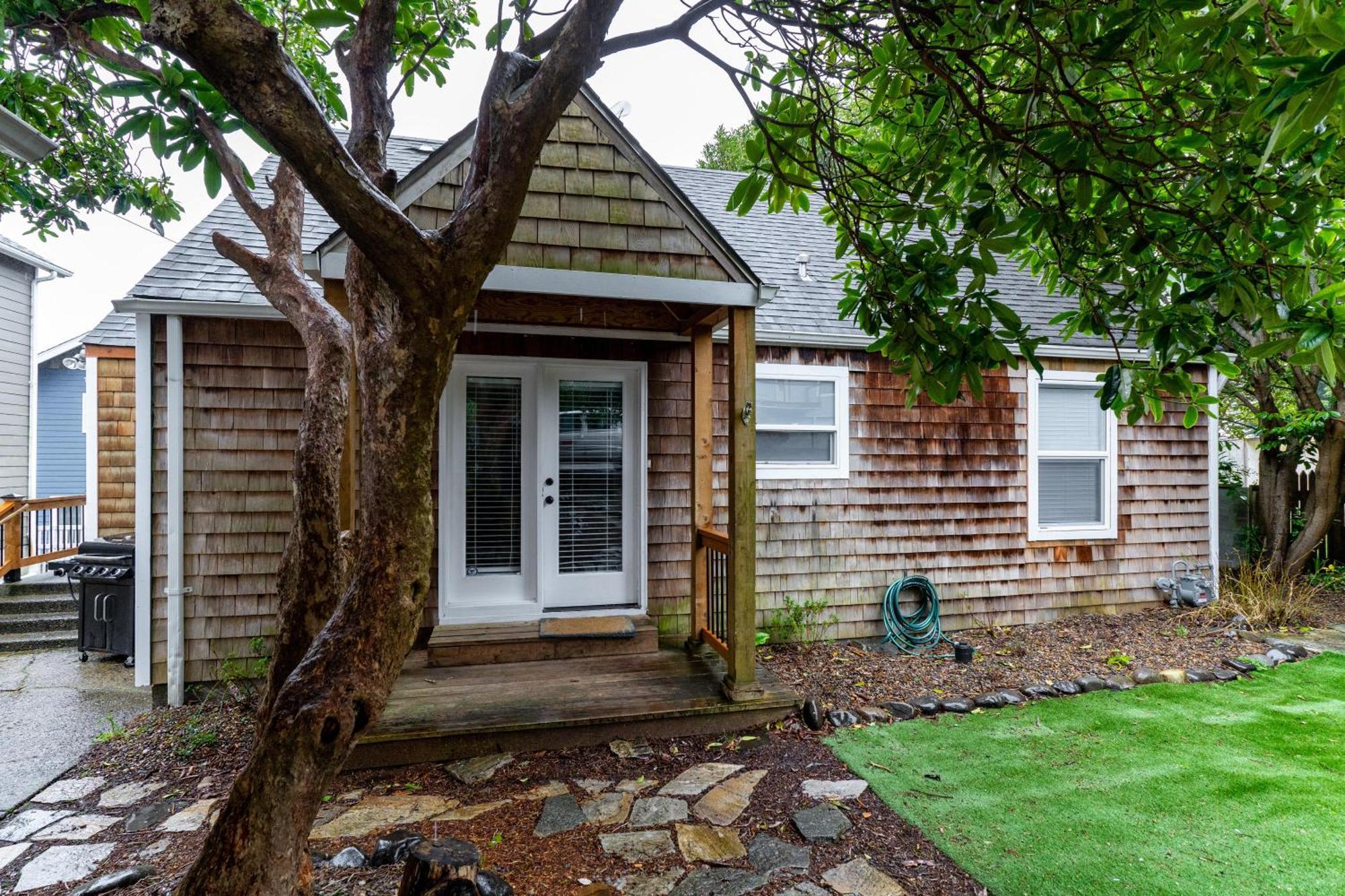 Villa Just Beachy Lincoln City Exterior foto